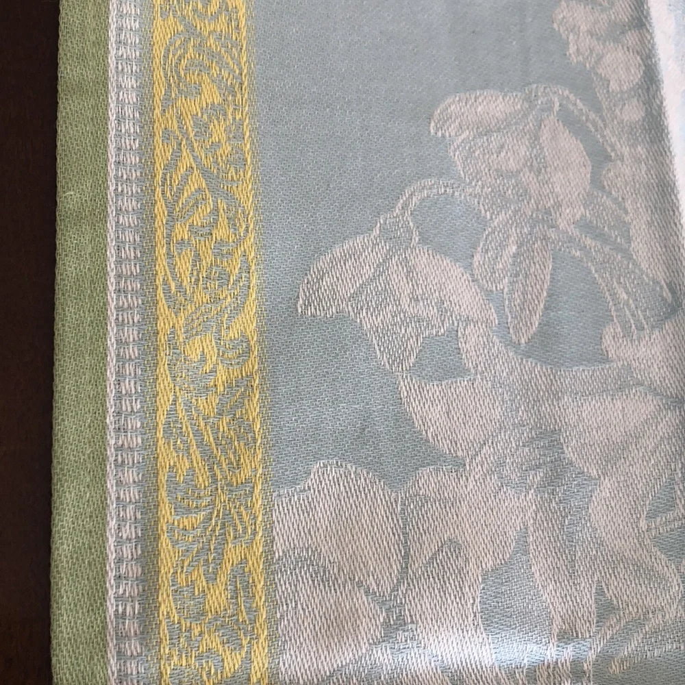 Williams Sonoma Jacquard Bunny Napkins
